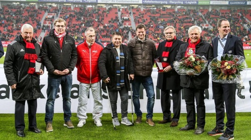 Lokalsport: Bayer Leverkusen ehrt Fortuna Millingen