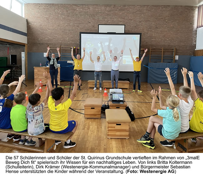 57 Schülerinnen und Schüler der St. Quirinus Grundschule lernen durch Bewegung